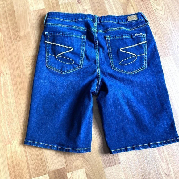 Seven7 Sunset Bermuda Jean Shorts, Dark Wash, Size 12 - Picture 8 of 9